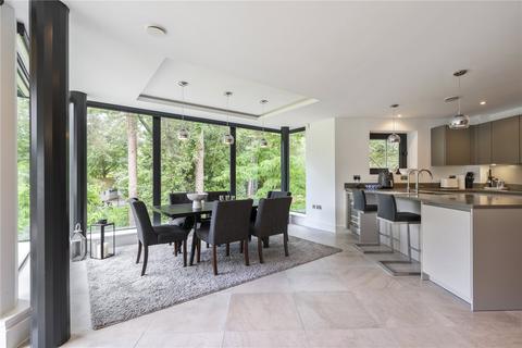 Apartment 3, Balcombe Breeze, 2a Balcombe Road, Poole, BH13 6DY