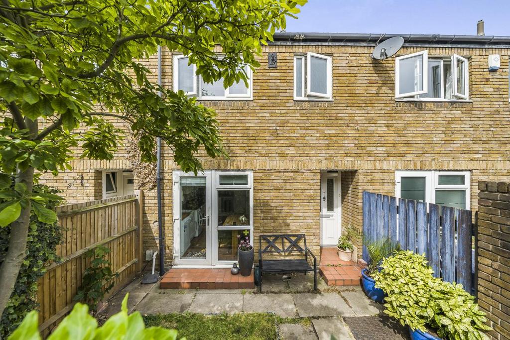 Dutton Street, Greenwich 3 bed for sale £600,000