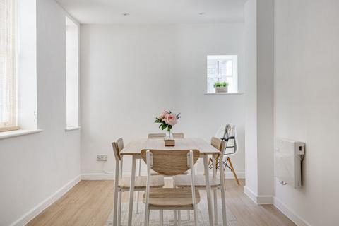 1 bedroom flat to rent, Fulham Road, Fulham, SW6