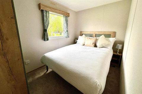 3 bedroom static caravan for sale, Foryd Road, Kinmel Bay North Wales