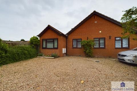 3 bedroom detached bungalow to rent, Newtown Lane, Tewkesbury