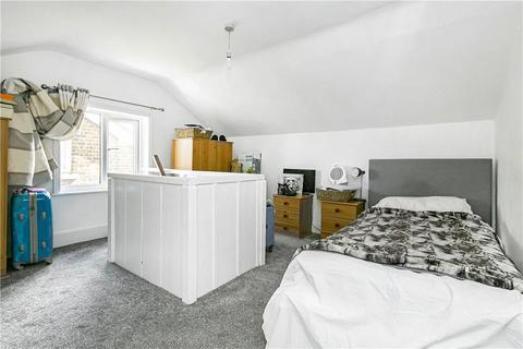 29 Laleham Road, Staines-upon-thames, TW18 2DS