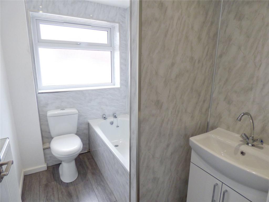 Durham Walk, Heywood, Greater... 2 bed terraced house £160,000