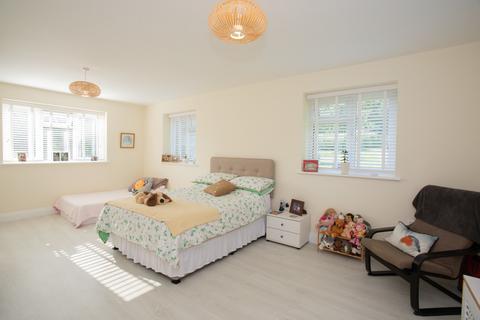 2 bedroom detached house for sale, Strawberryfields, Hawkenbury Road, Tunbridge Wells, Kent