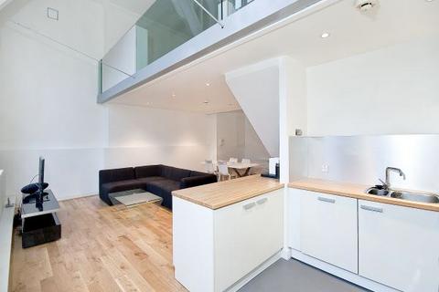 undefined, Kingsway Place, EC1R