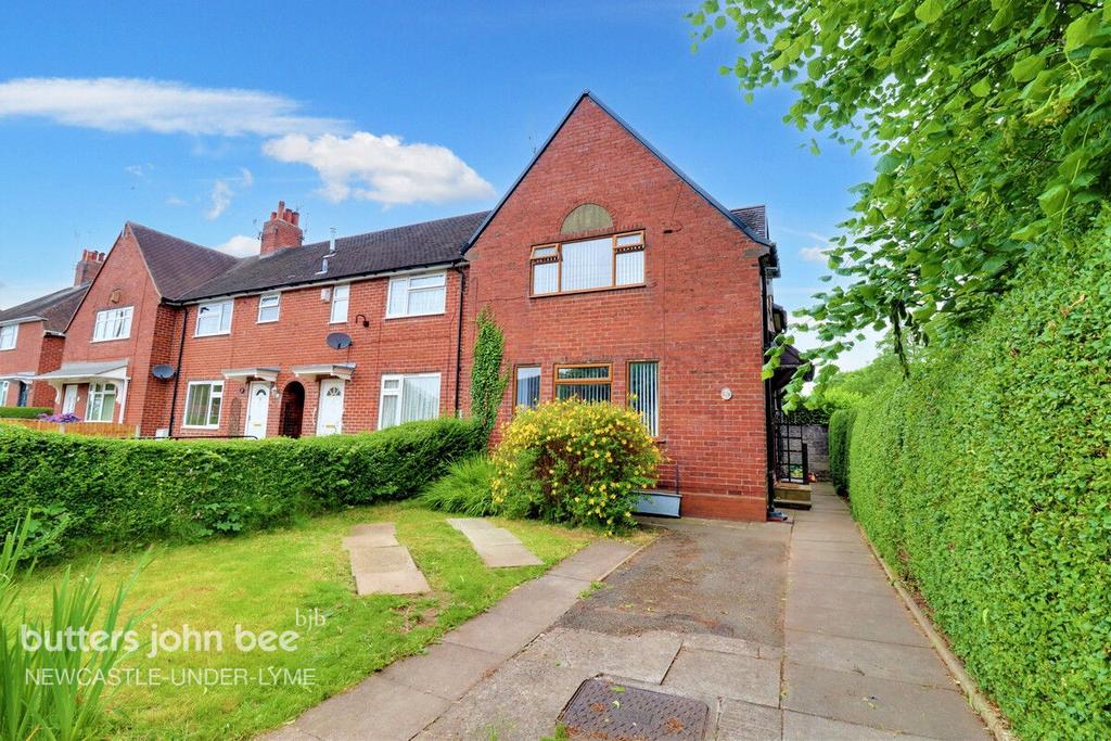 St Michaels Road, Newcastle 2 bed townhouse for sale £140,000