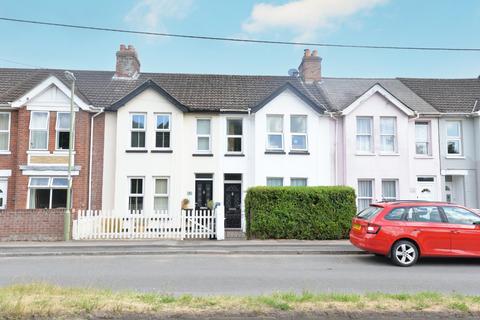 2 bedroom terraced house for sale, Christchurch Road, New Milton, Hampshire, BH25