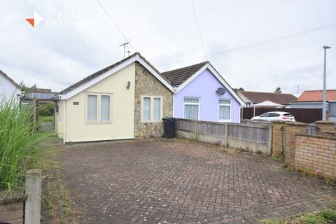 129 Burrs Road, Clacton-on-sea, CO15 4LG