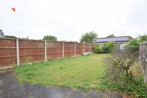 129 Burrs Road, Clacton-on-sea, CO15 4LG