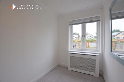 129 Burrs Road, Clacton-on-sea, CO15 4LG