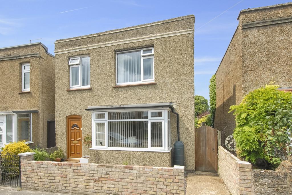 Dymchurch Road, Hythe, CT21 3 bed detached house for sale £315,000
