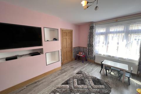 50 Glen Avenue, Larkhall, ML9 1JL