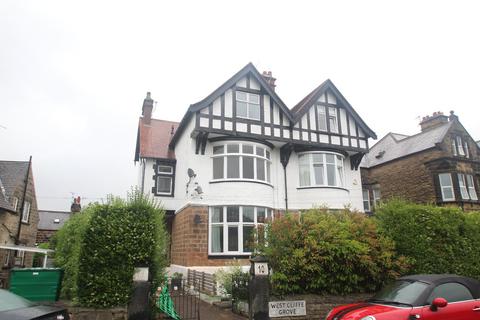 2 bedroom flat to rent, West Cliffe Grove, Harrogate, HG2