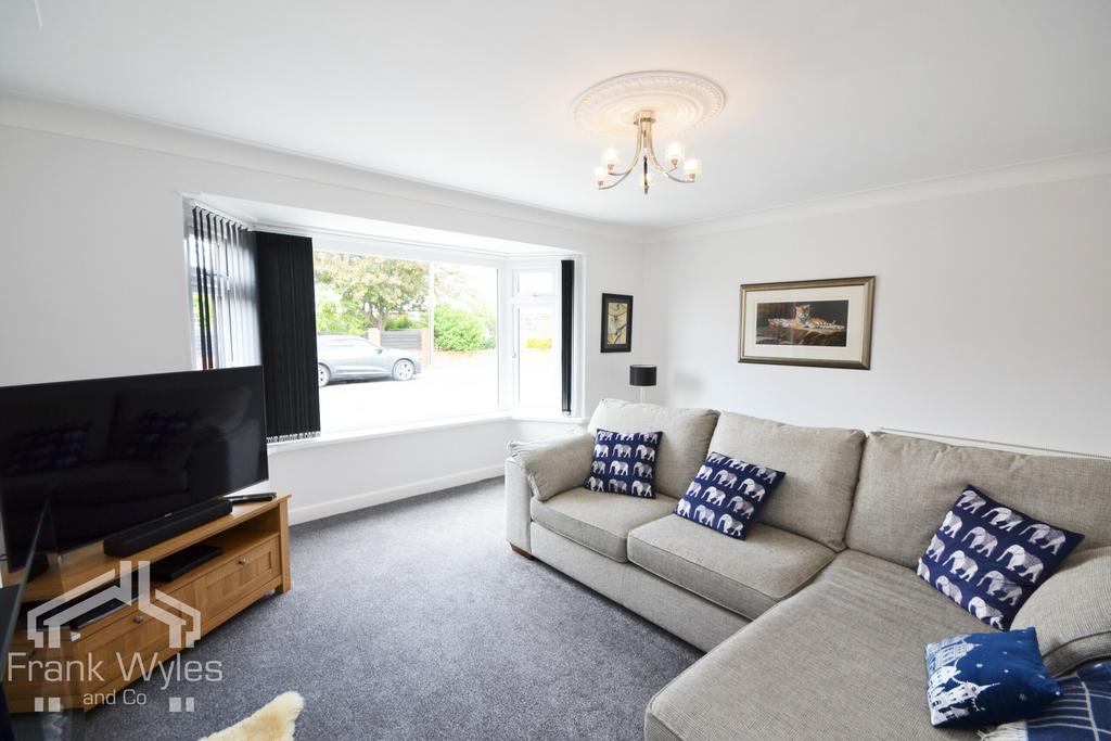 Ollerton Road, Ansdell 3 bed detached bungalow for sale £355,000