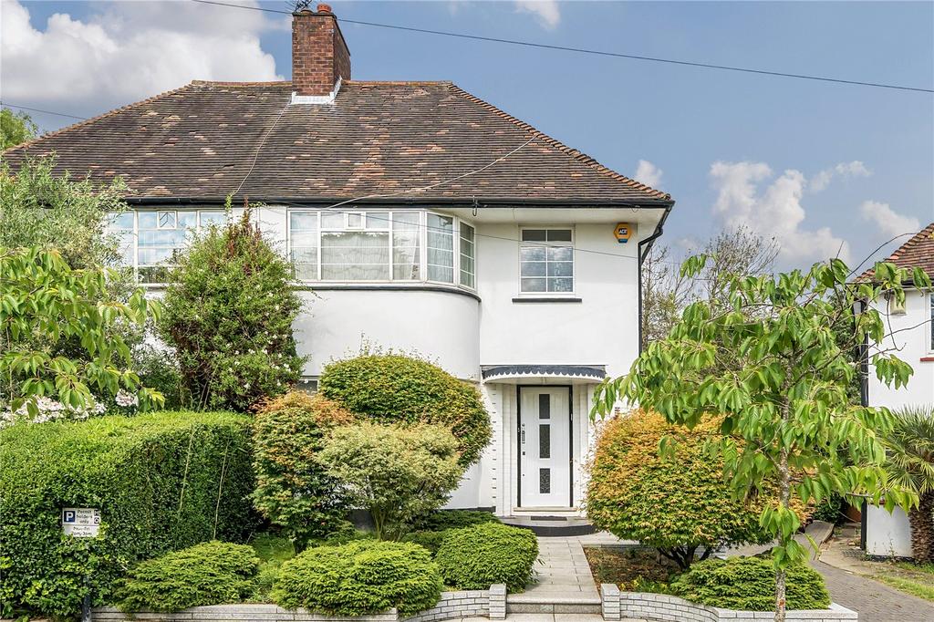 Howard Walk, Hampstead Garden Suburb, N2 3 bed semidetached house £