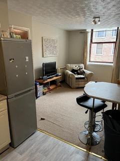 2 bedroom flat to rent, Pleasance Court, City Centre, Dundee, DD1