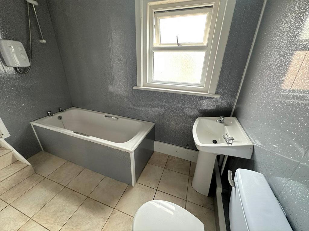 35 St Austins Road
