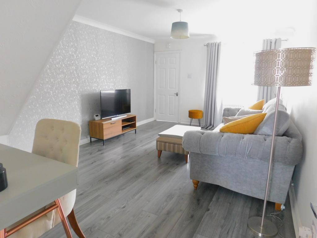 Lakemore, Peterlee, County Durham, SR8 2 bed terraced house £98,000