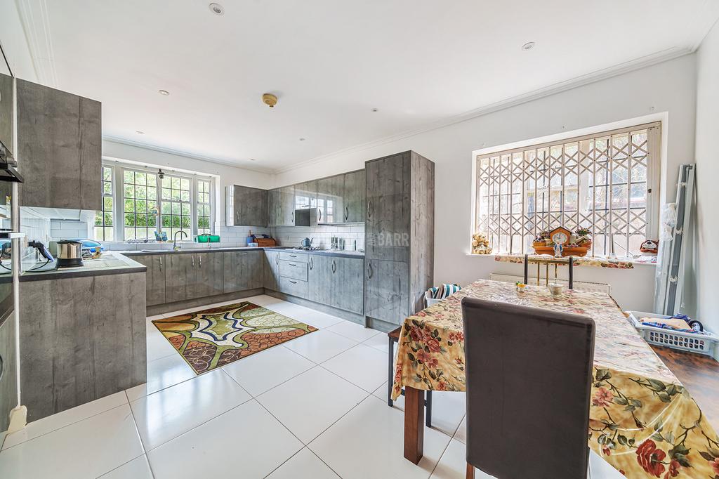 Hampstead Garden Suburb N2 5 bed detached house for sale £4,250,000