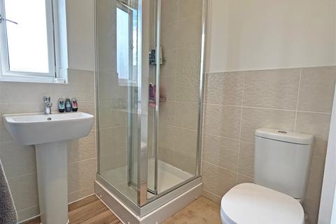 2 Egan Close, Weldon, Corby, NN17 3NB