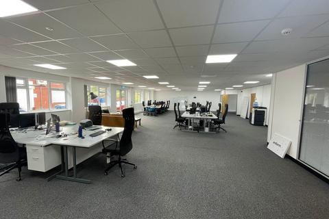 Office for sale - Milton Keynes MK12