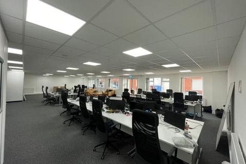 Office for sale - Milton Keynes MK12