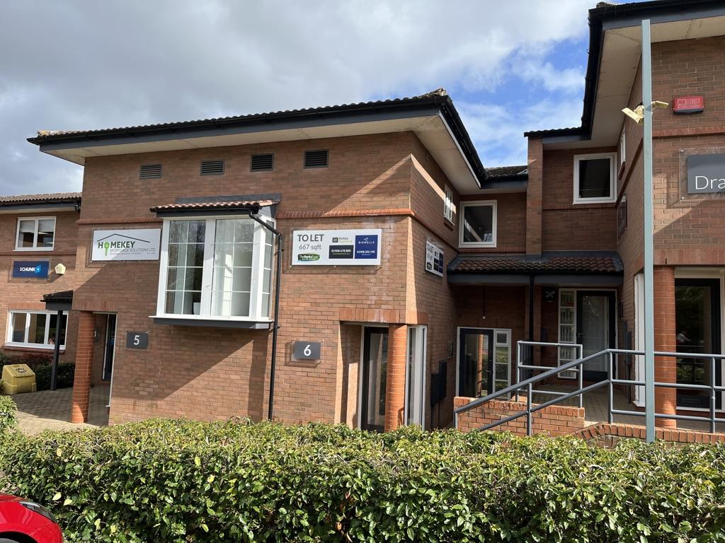 Milton Keynes MK8 Office to rent £1,250 pcm (£288 pw)