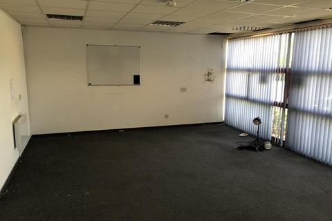 Warehouse to rent, Milton Keynes MK14