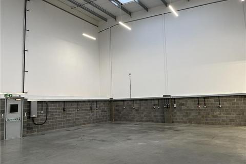 Warehouse to rent - Chippenham Drive, Milton Keynes MK10