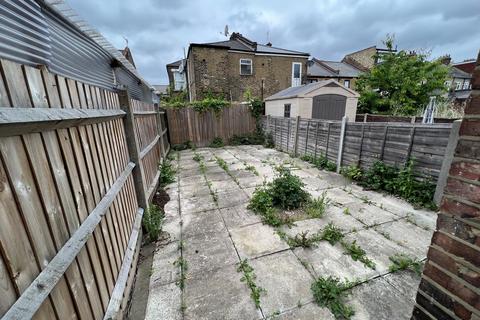 1 Lord Street, London, E16 2DZ