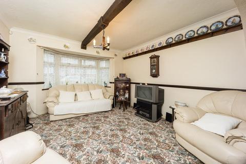 69 Lower Higham Road, Gravesend, DA12 2NQ