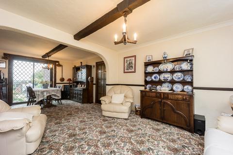 69 Lower Higham Road, Gravesend, DA12 2NQ