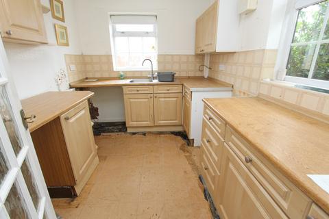 2 bedroom bungalow for sale, Quantock Road, Long Eaton, NG10