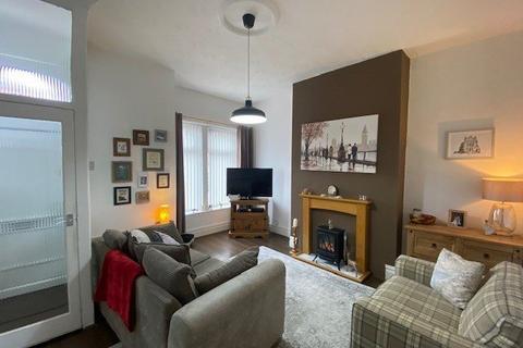 33 Denton Lane, Chadderton, Oldham, OL9 9EA