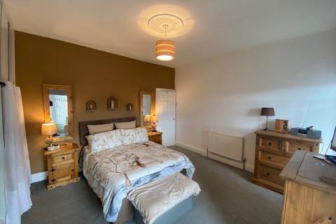 33 Denton Lane, Chadderton, Oldham, OL9 9EA