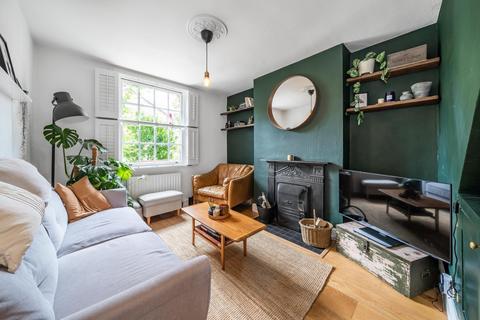 122 Victor Road, London, SE20 7JT