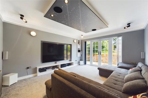 7 bedroom detached house for sale - The Green, Tadley, Hampshire, RG26