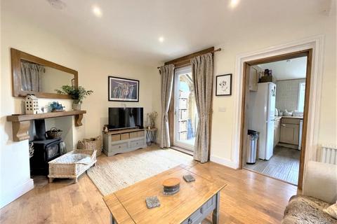 2 bedroom cottage to rent, Ball Hill,  Newbury,  RG20