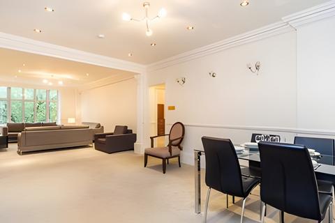 5 bedroom apartment to rent, Strathmore Court, St John's Wood, NW8