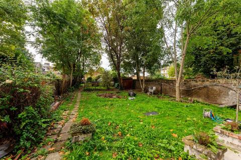1 bedroom flat to rent - Chiswick High Road, Chiswick, London, W4