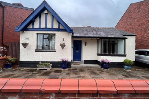 3 bedroom detached bungalow for sale, Violet Street, Ashton-in-Makerfield, Wigan, WN4 9EE