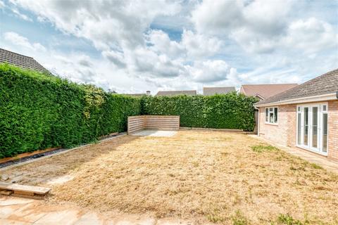 8 Crown Close, Lower Broadheath, Worcester, WR2 6RB