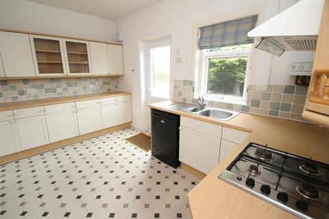 28 Ashtofts Mount, Guiseley, Leeds, LS20 9DB