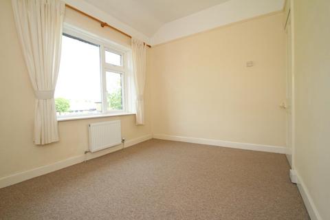 28 Ashtofts Mount, Guiseley, Leeds, LS20 9DB
