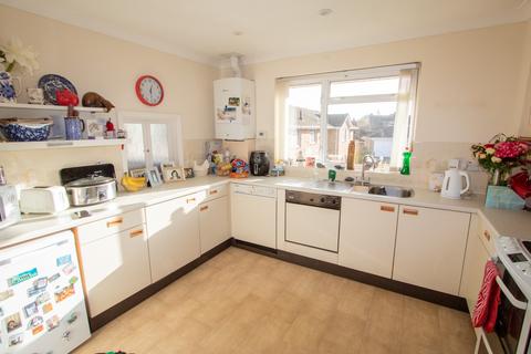 3 bedroom flat for sale, Farrant Court, Sidmouth