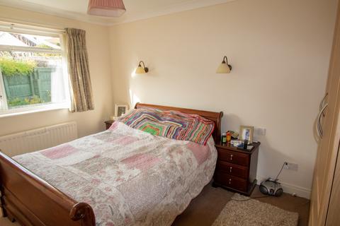 3 bedroom flat for sale, Farrant Court, Sidmouth