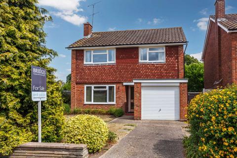 12 Tredegar Road, Emmer Green, Reading, RG4 8QF