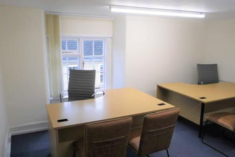 Office to rent, Dyer St, Cirencester GL7