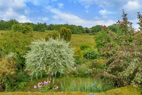15 Crawley Road, Witney, OX28 1HX