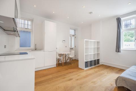 1 bedroom flat for sale, Knatchbull Road, London